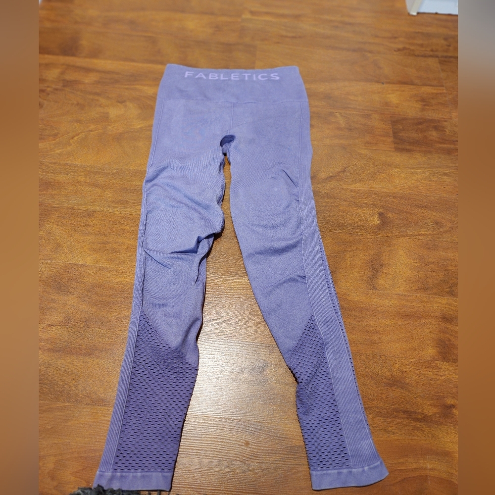New Fabletics  Leggings Athletic Washed Violetta Sync Seamless High-Waisted 7/8 - Picture 5 of 12